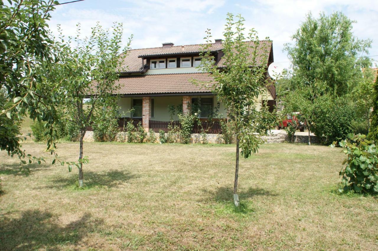 Apartman "Bogut" Slunj Exterior foto